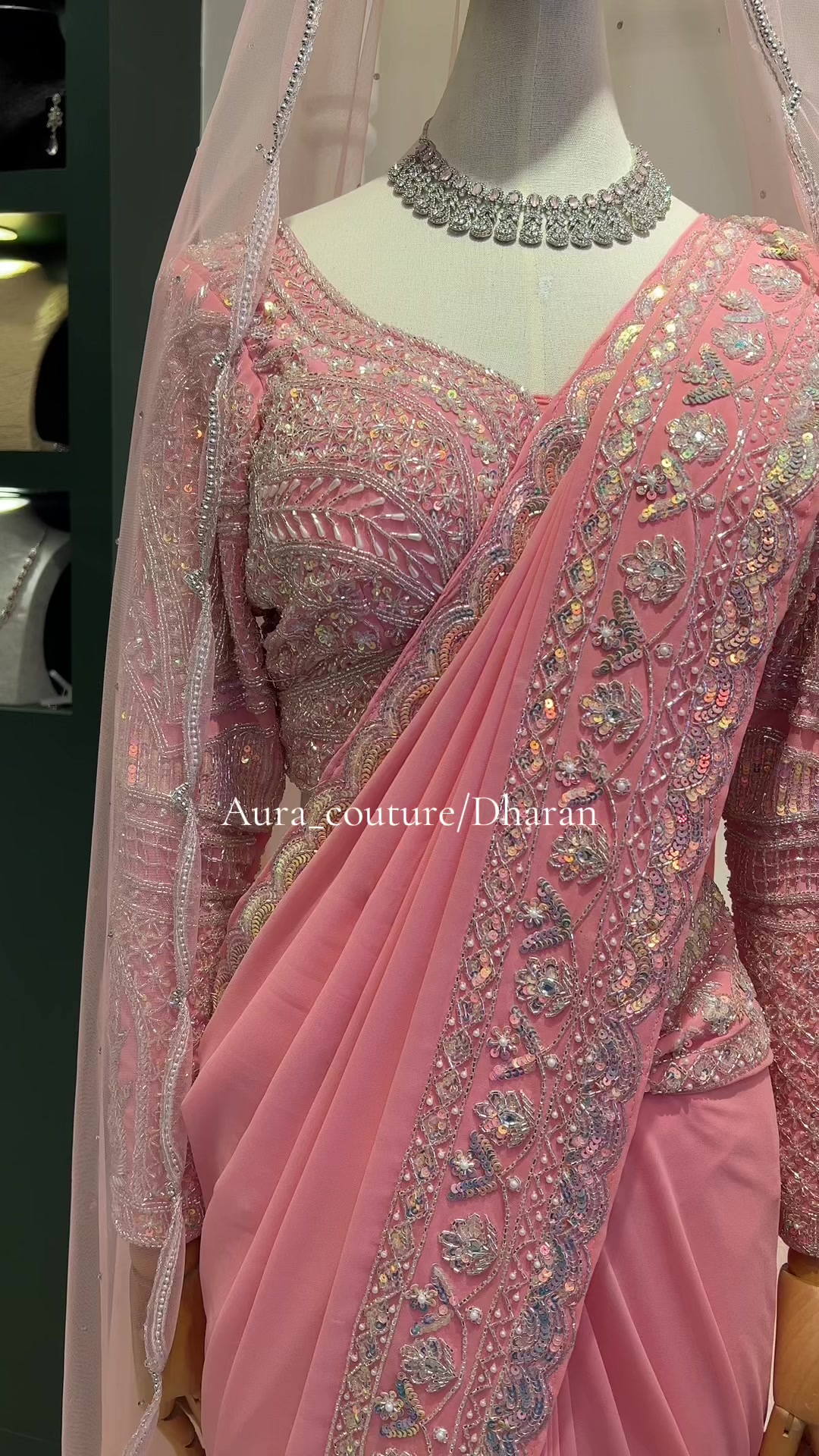 @aura_couture