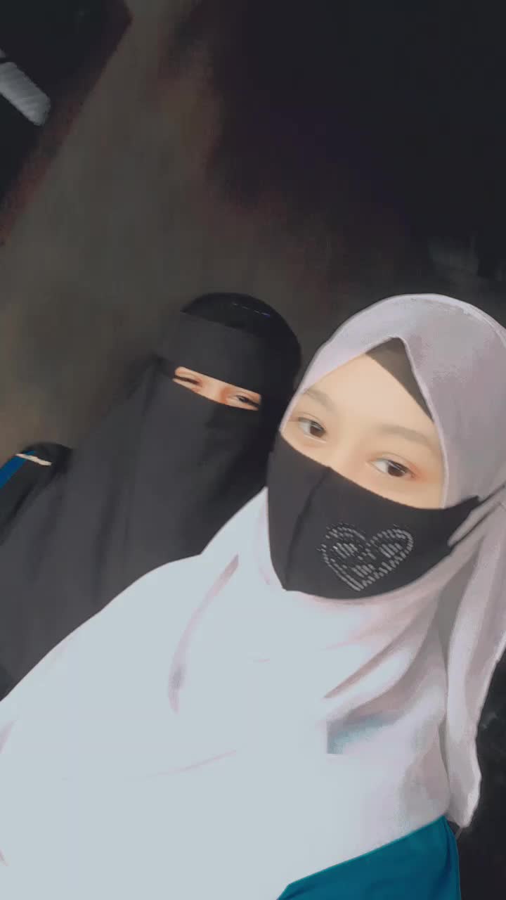 @🦋🦋নিল প্রজাপতি🦋🦋