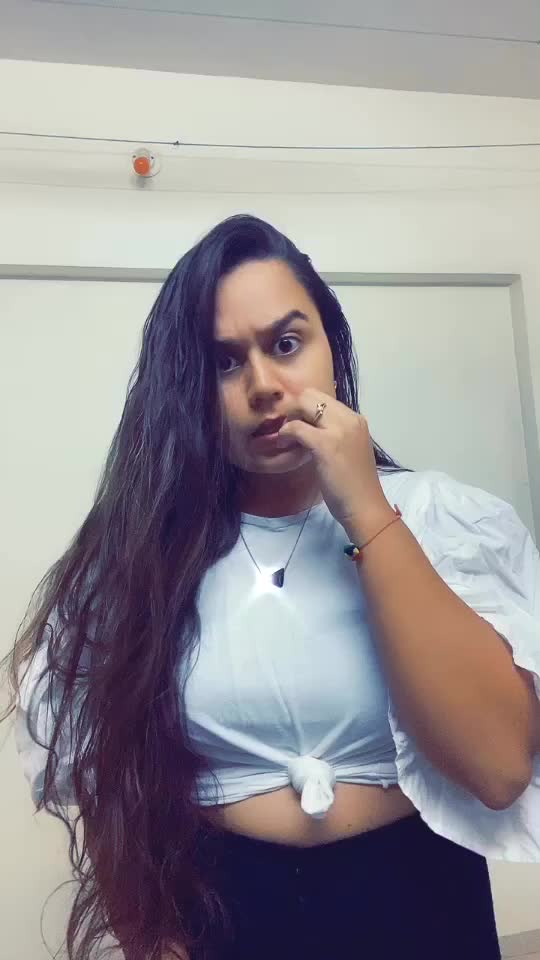 @Vidhi 🌈