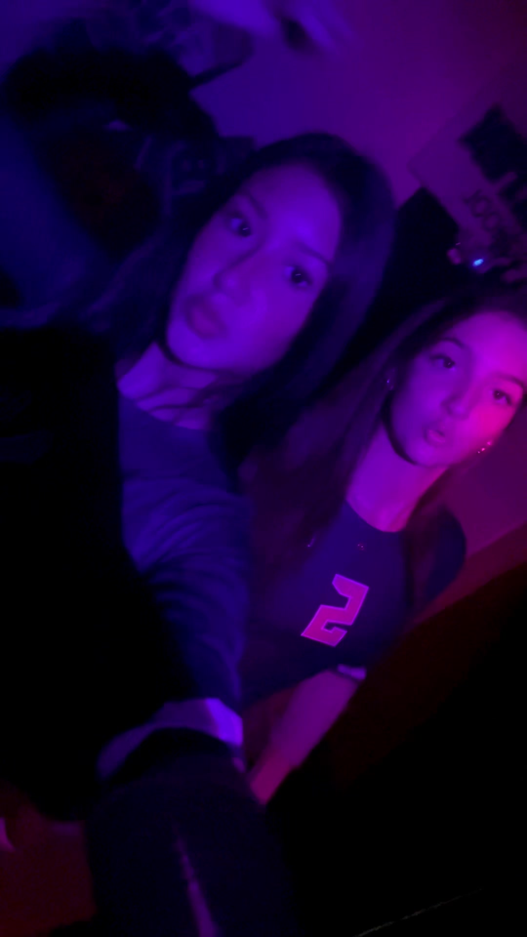 @Lara