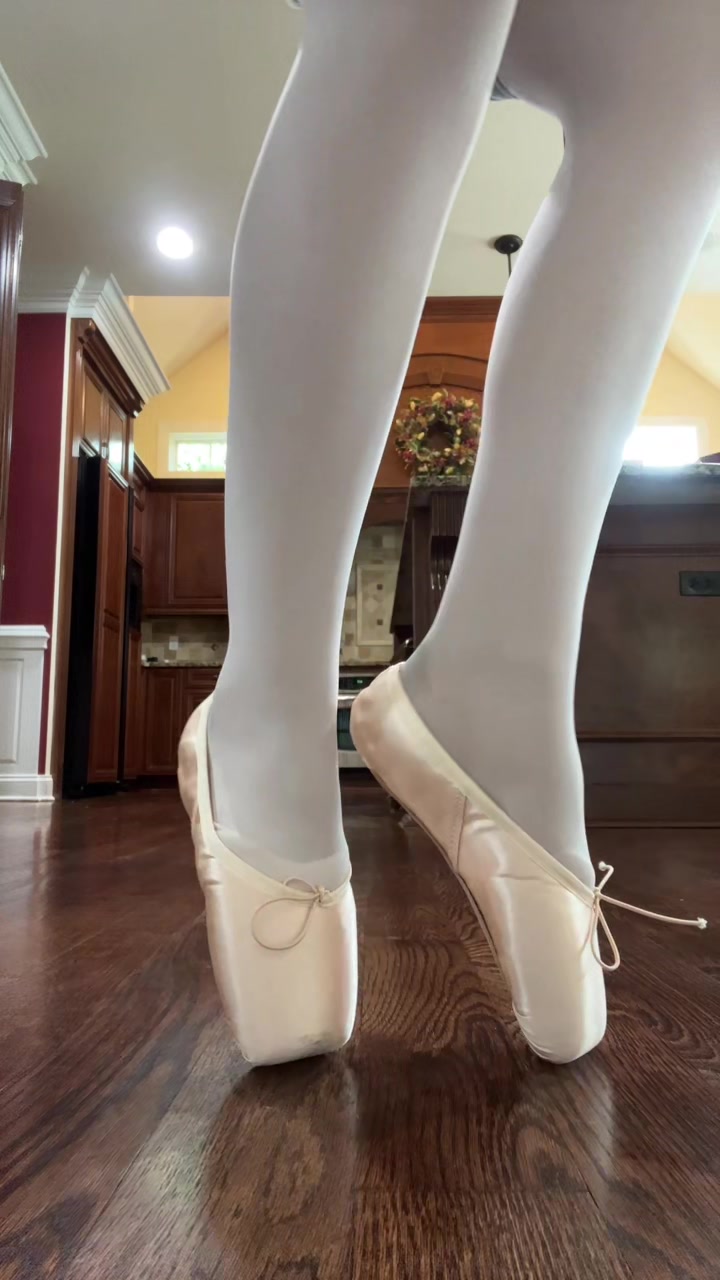 @profballerinababes
