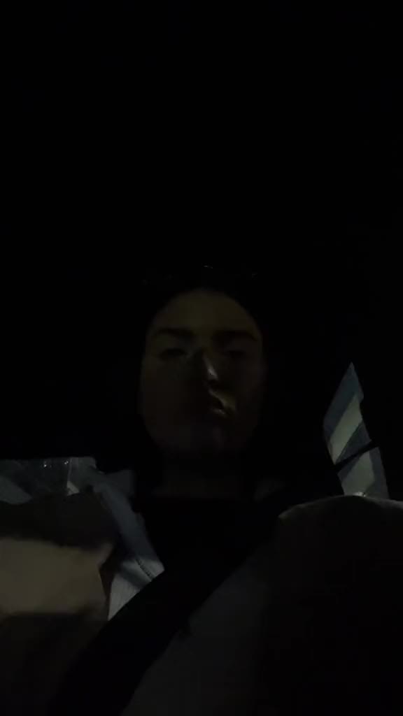 @Ella M
