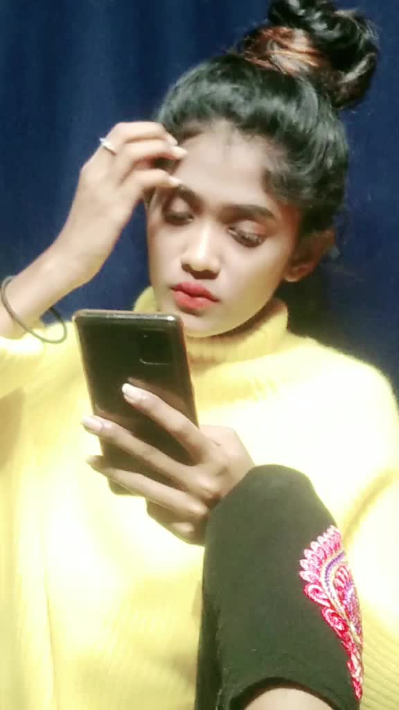 @ESHA MANOHARI PRIYA
