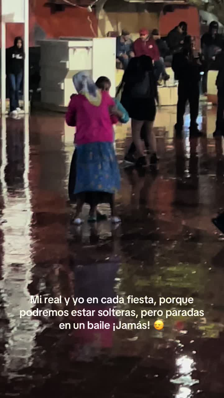 @Amairani ♡