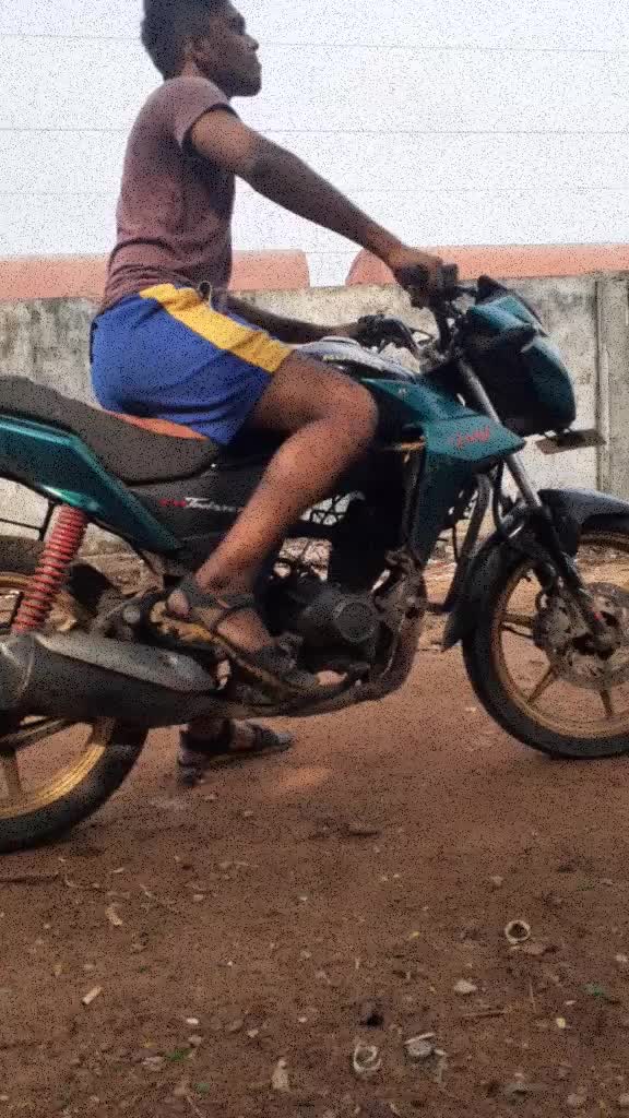 @Balu Bruclee