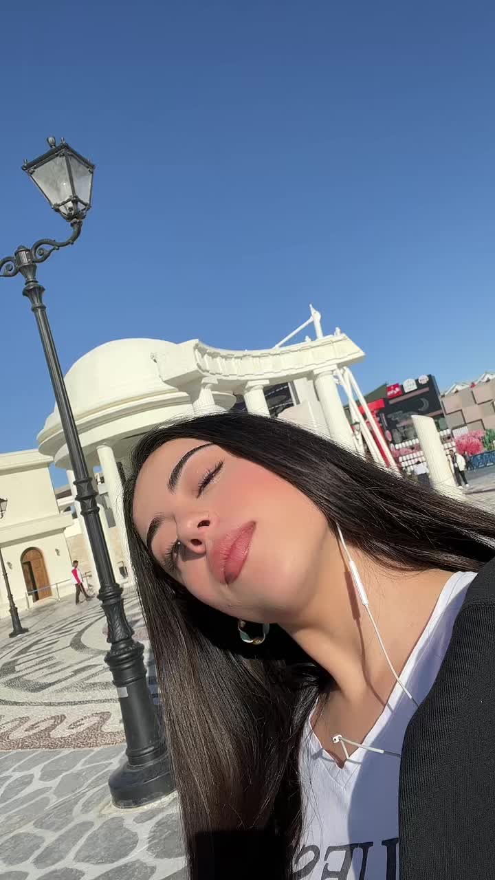 @J.Del&agrave;Bernal 🤍