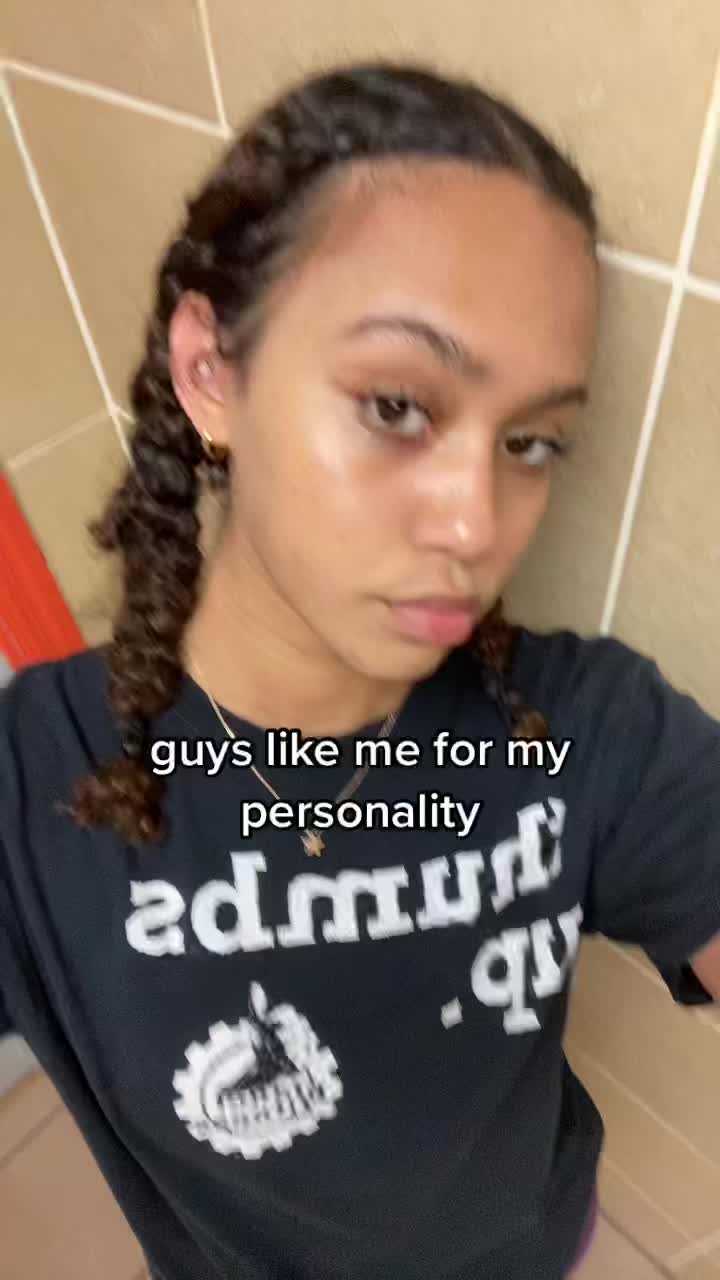 @___