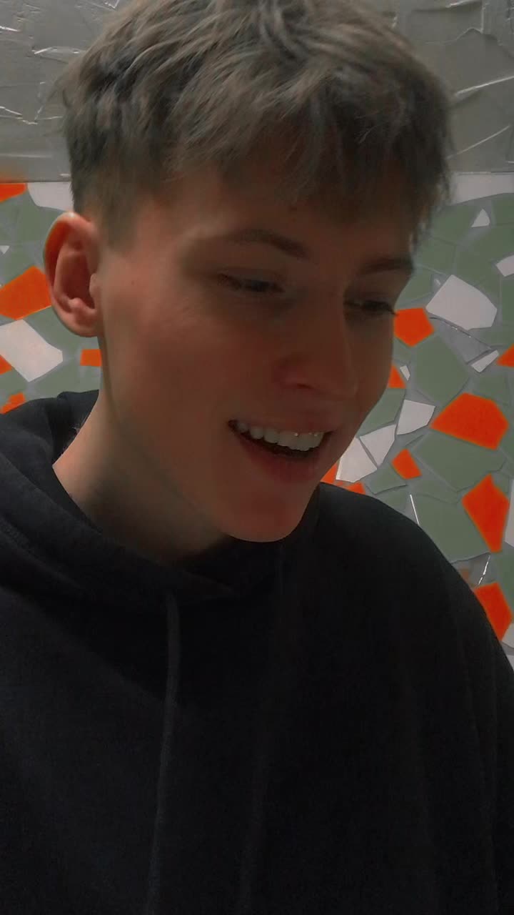 @ʙᴏɴᴅᴀʀᴄʜᴜᴋ