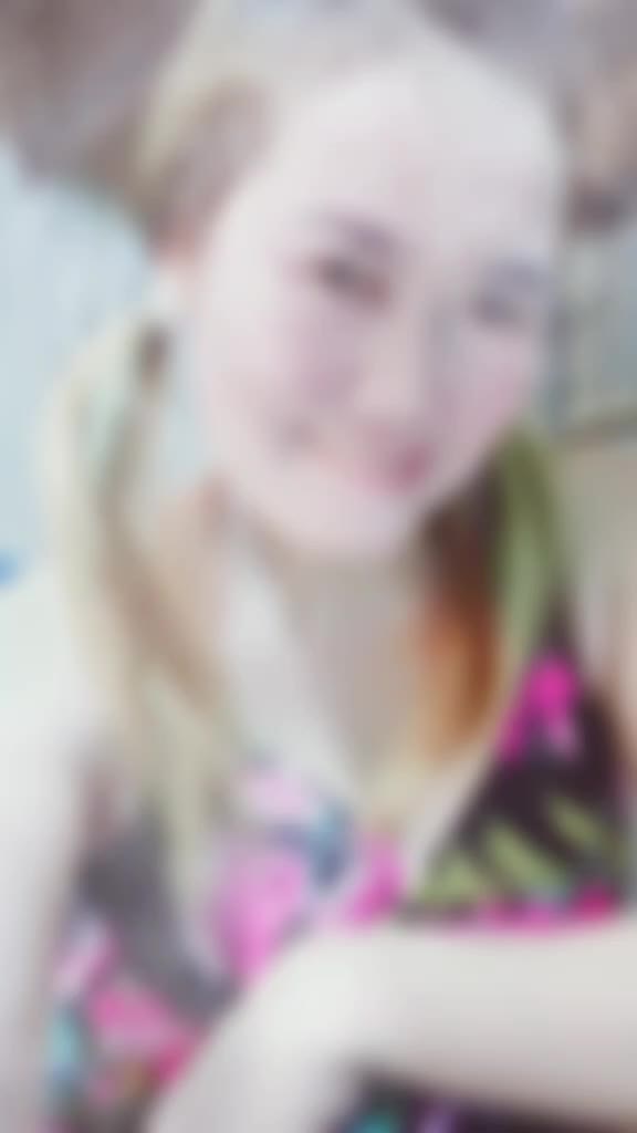 @លីណា