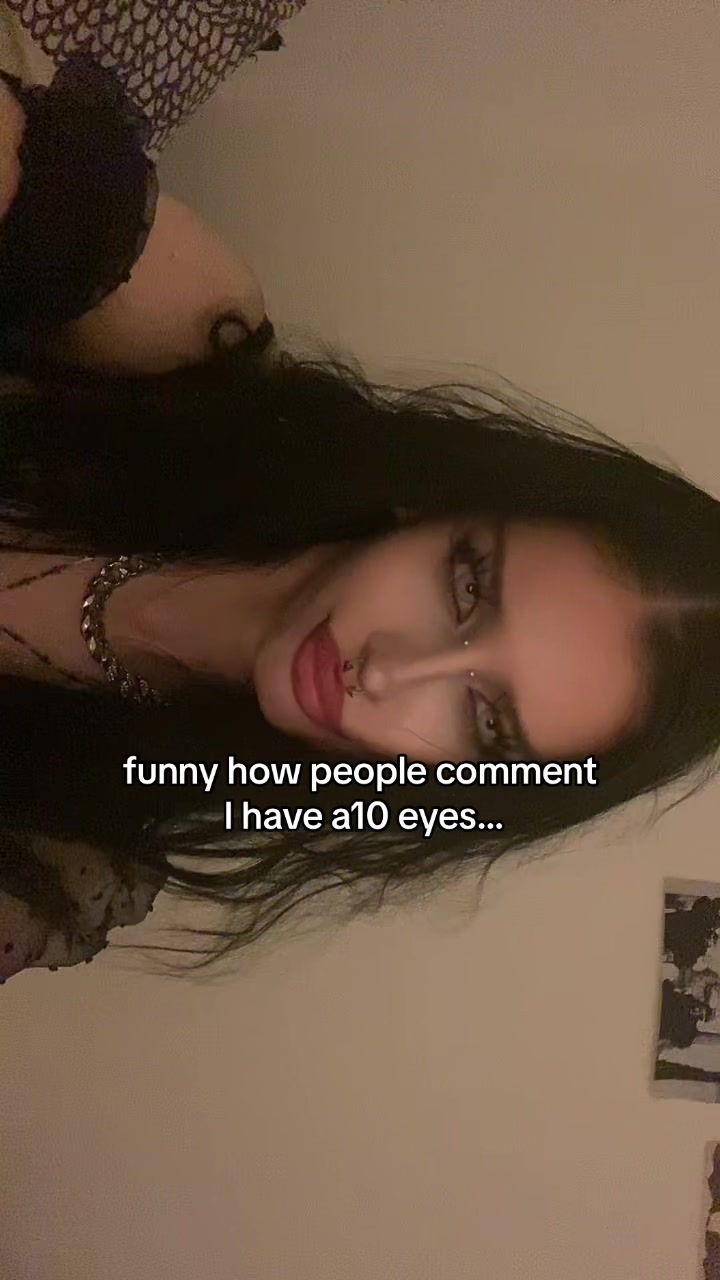 @nora valeria