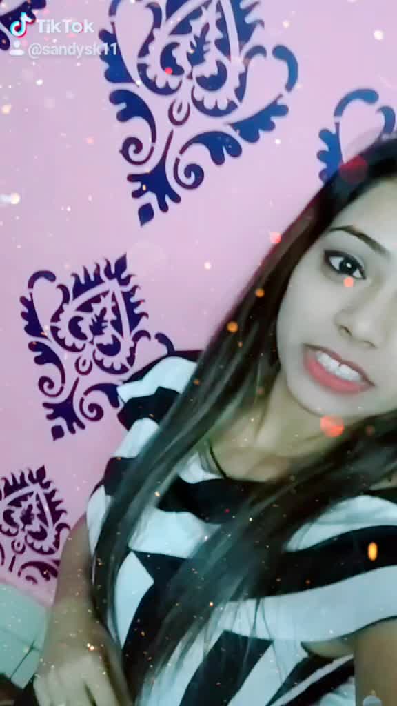 @💝Himanshi.Sood💝