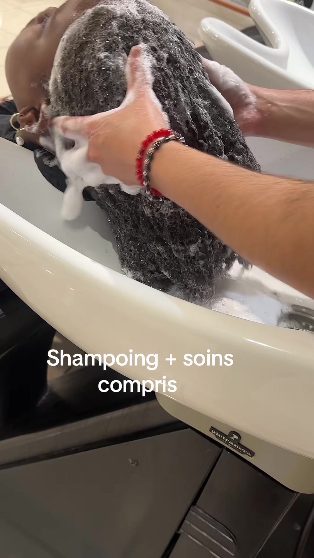 @I N E S 🤍