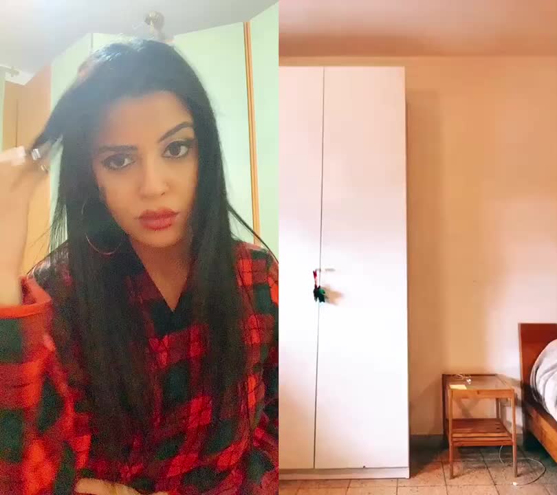 @AnastasiaBruni