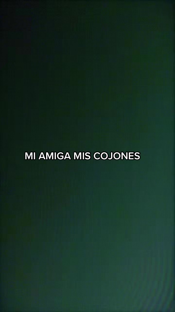 @danielaarosteguii