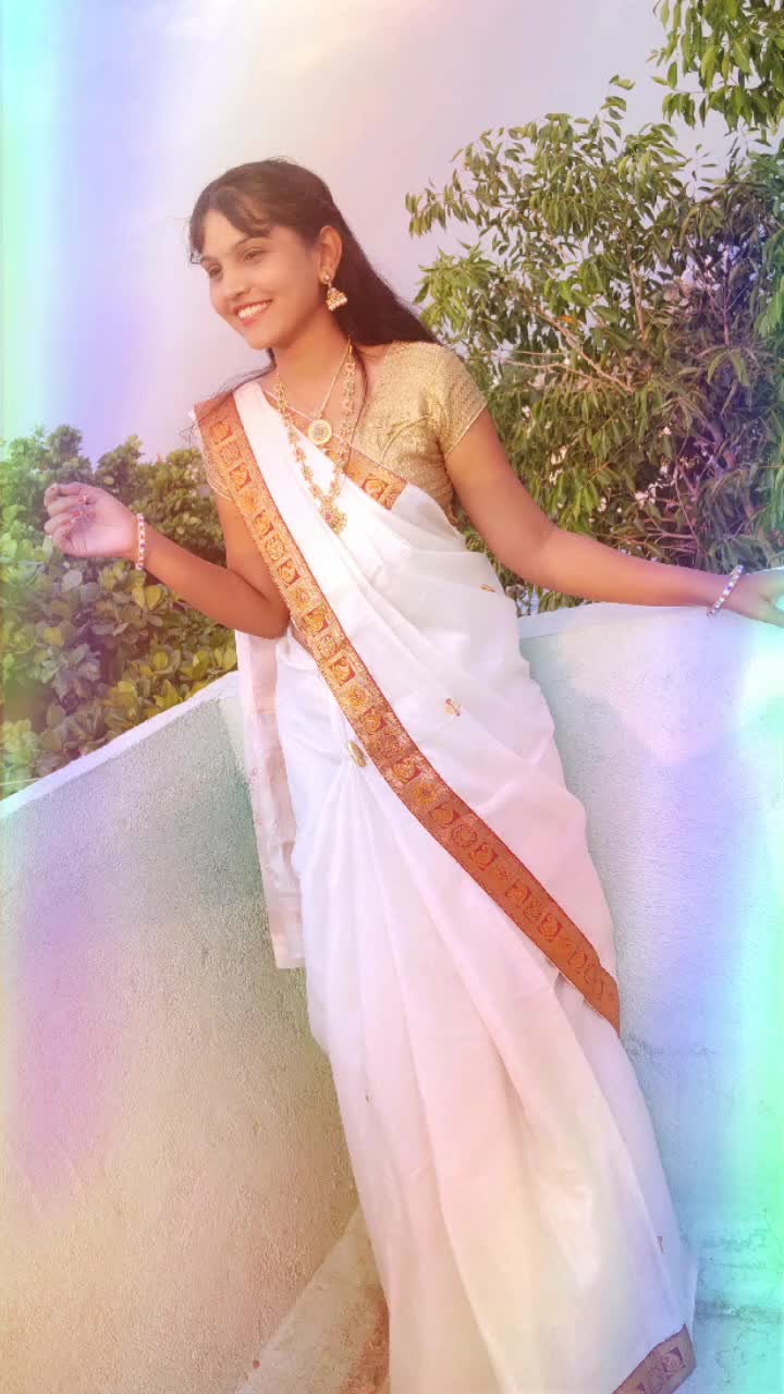 @Santoshi Irlewad