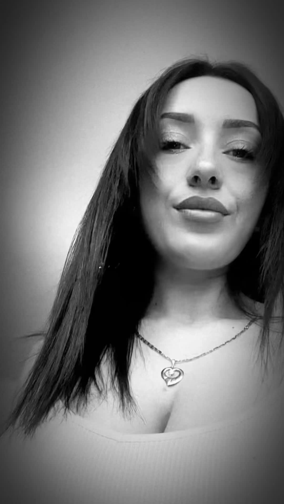 @Evisa Shabani ✨