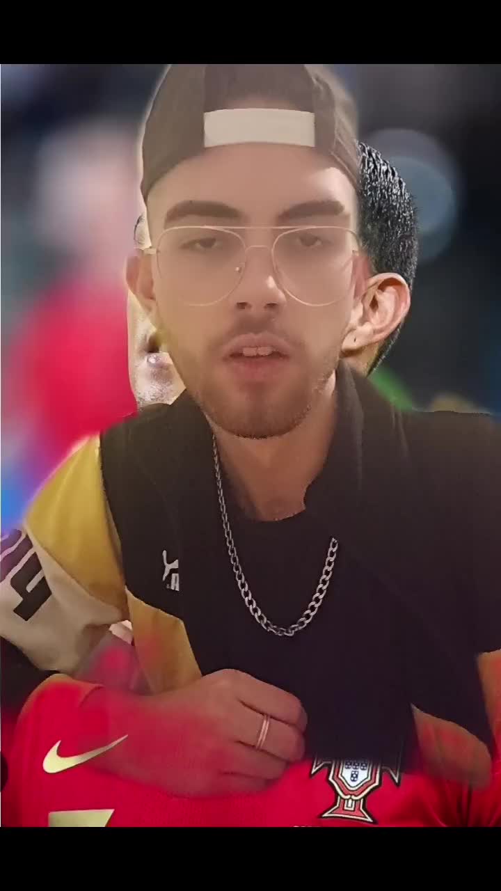 @Jaime González