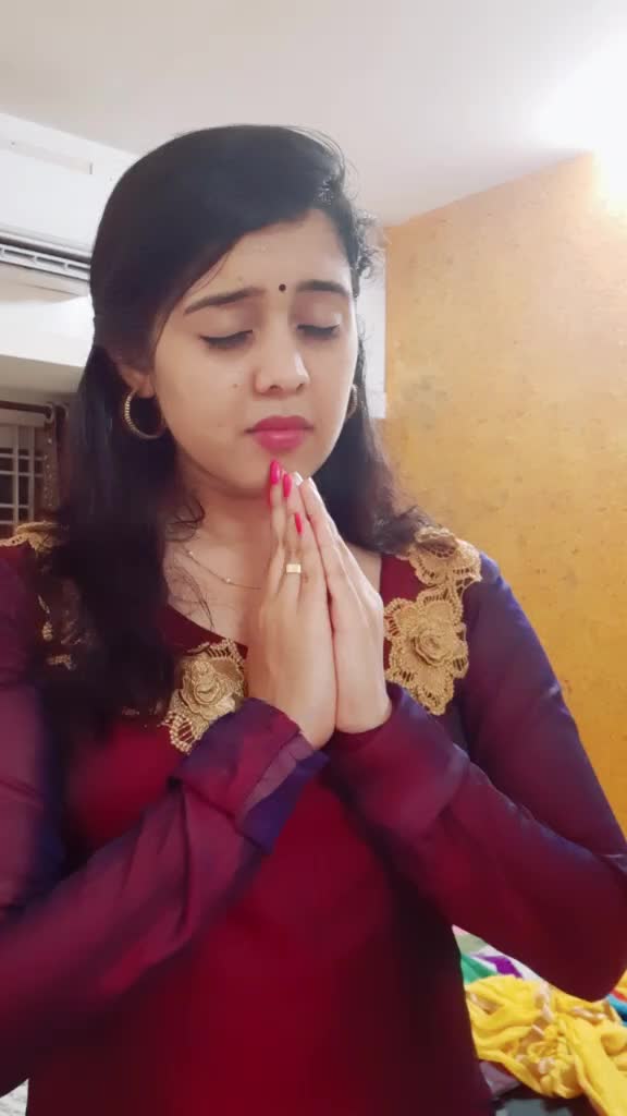 @Revathy menon🤩