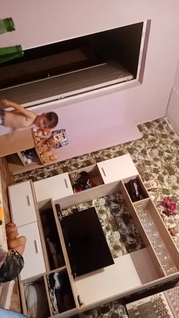 @Емилия