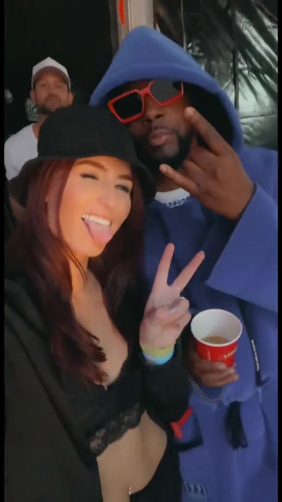 @Q