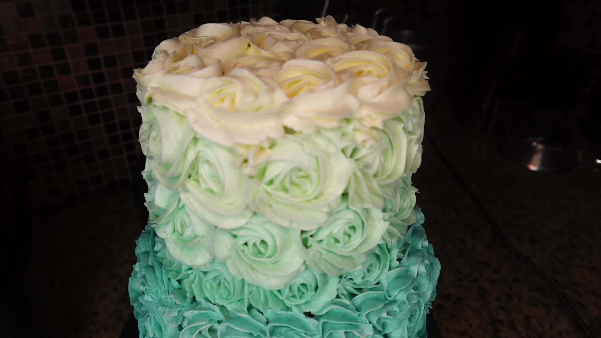 @Flourfilled Fantasies🎂✨