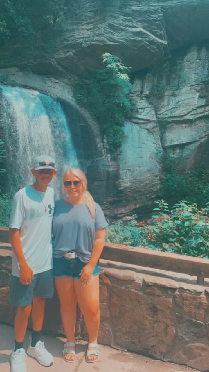@Chels0208