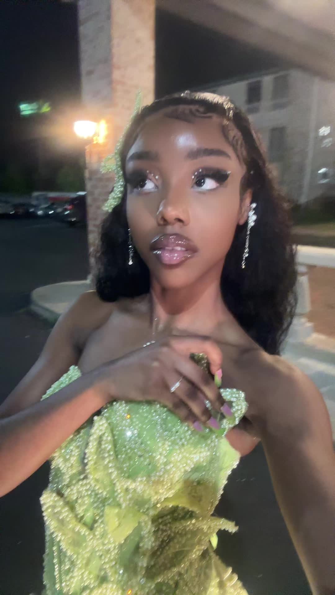 @liahlynae🧚🏽🌸🥥✨