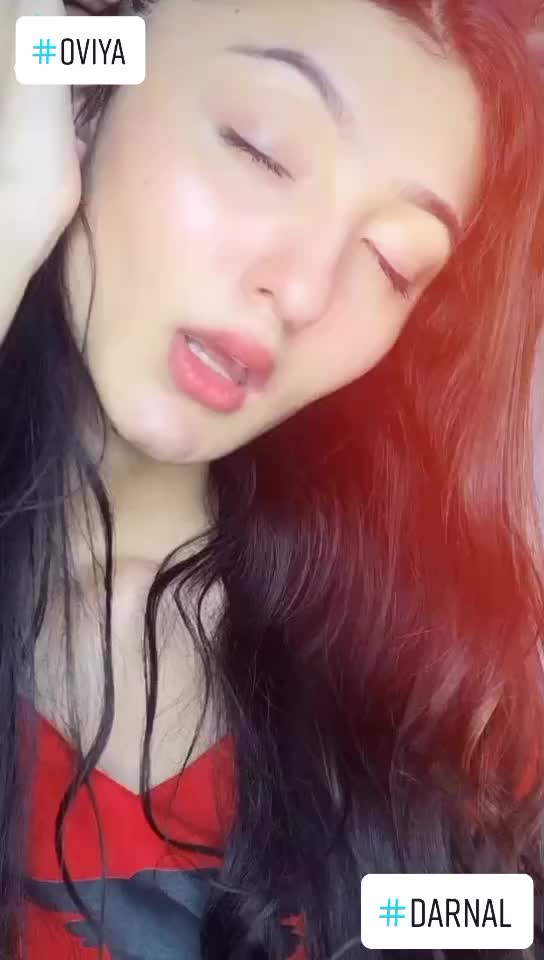@Oviyaaa❤️