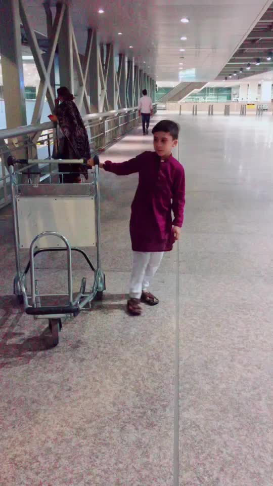 @Pathani Shah1122