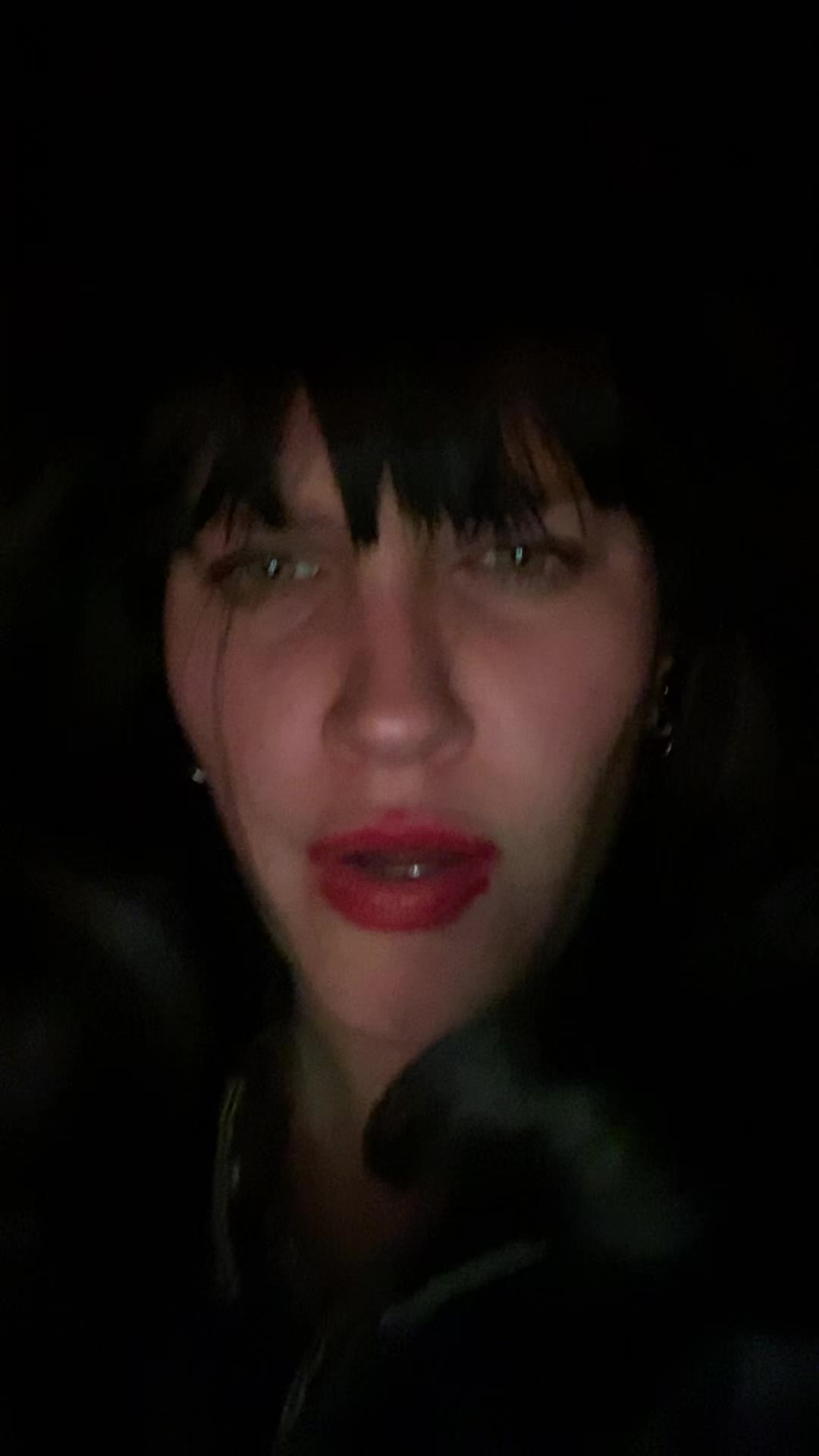 @E