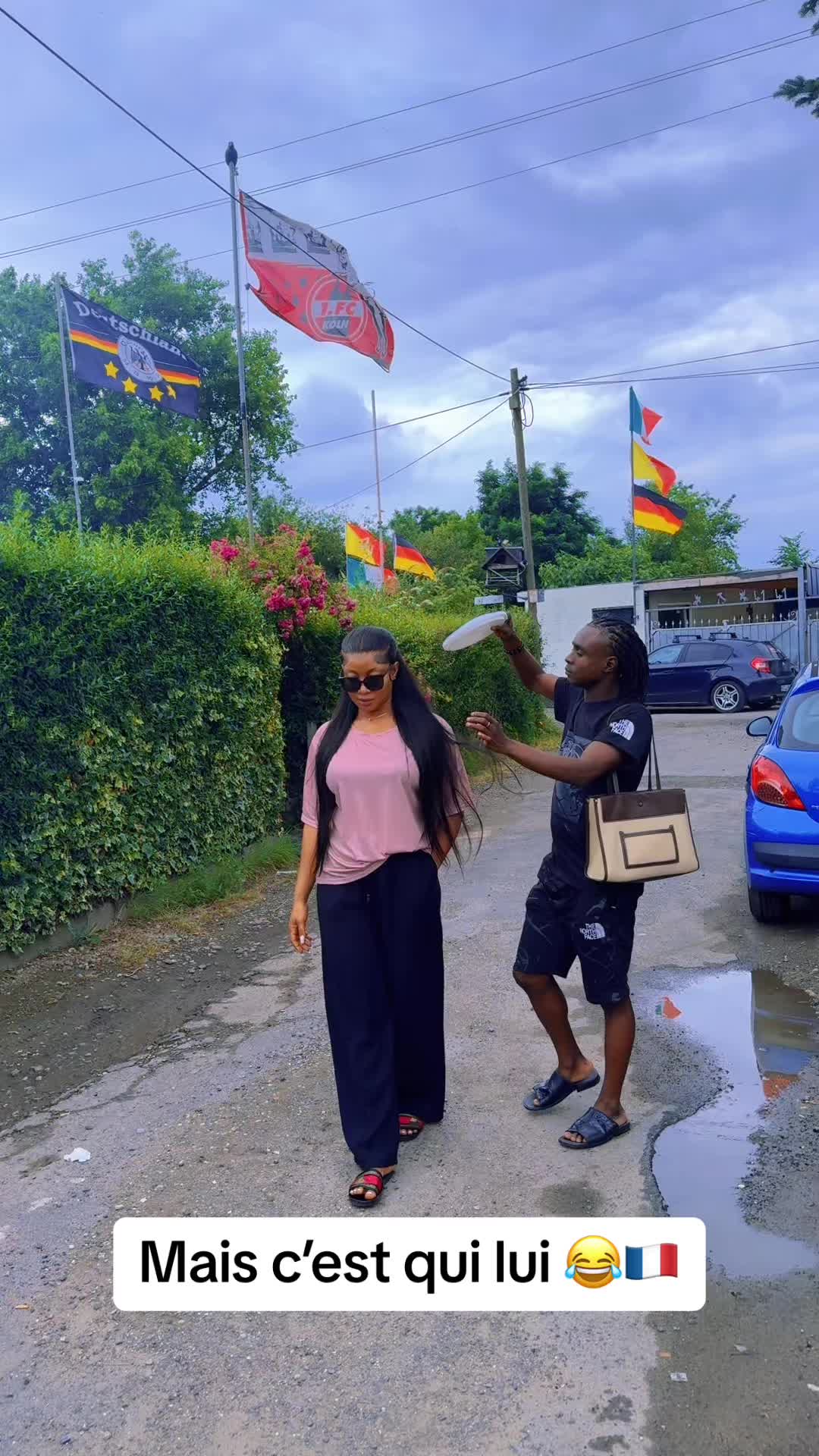 @Aïcha Steky 🇬🇳 ❣️