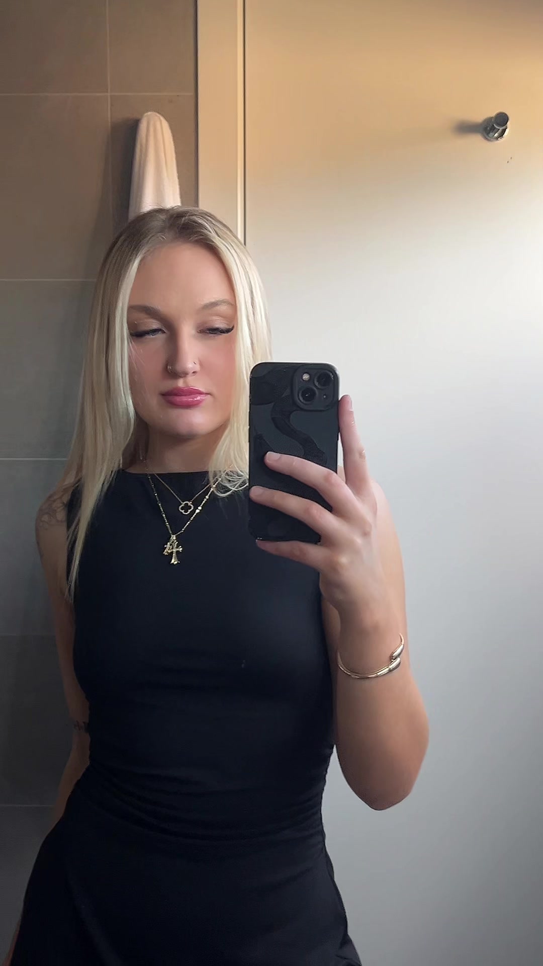 @Mikayla