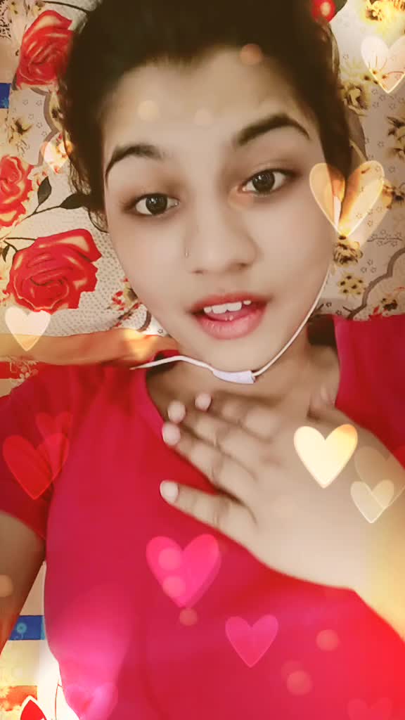 @CuteSmileyDeepika😍
