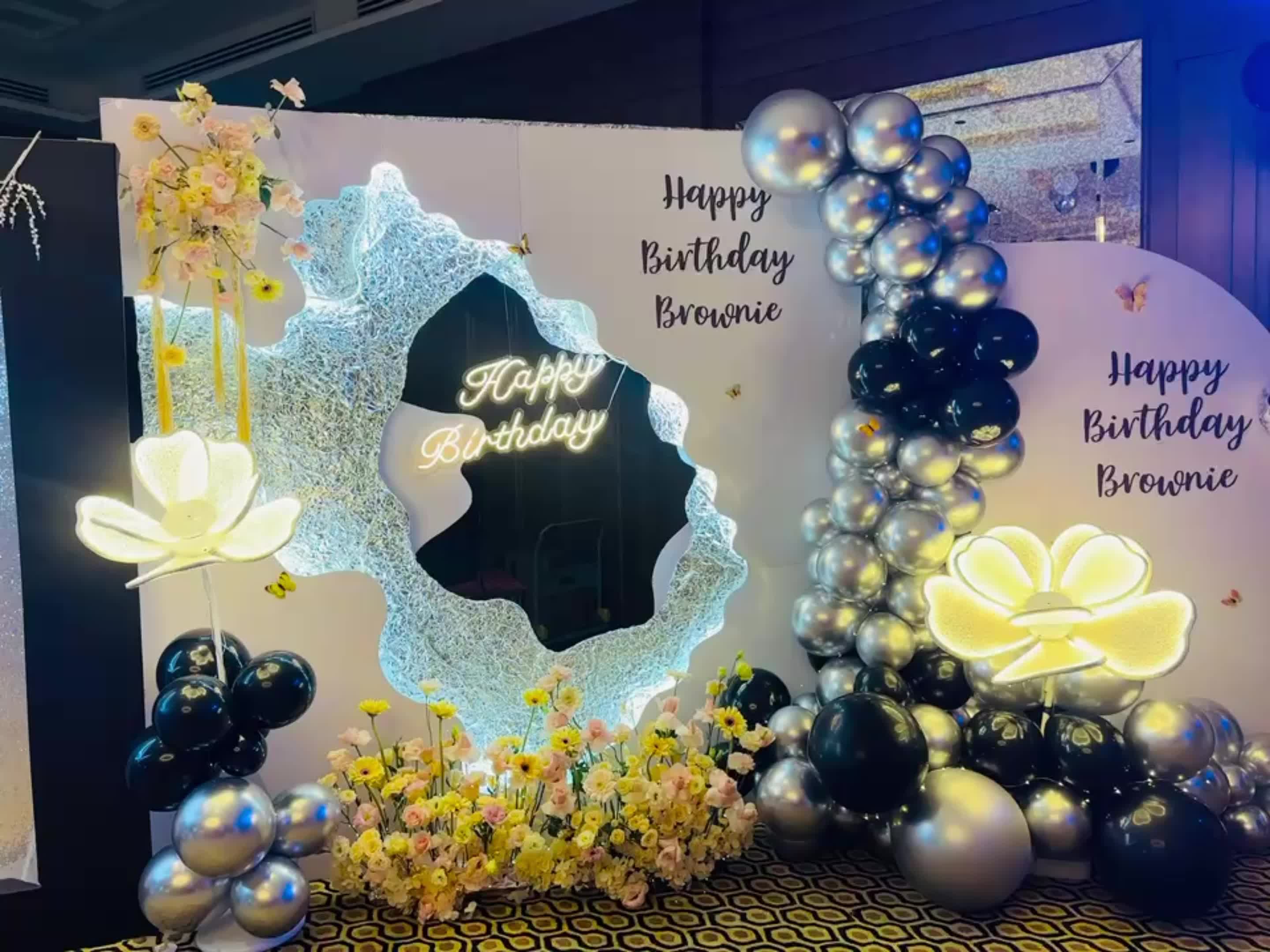 @flowergiftcenterdubai