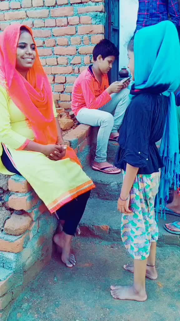 @roshnIverma