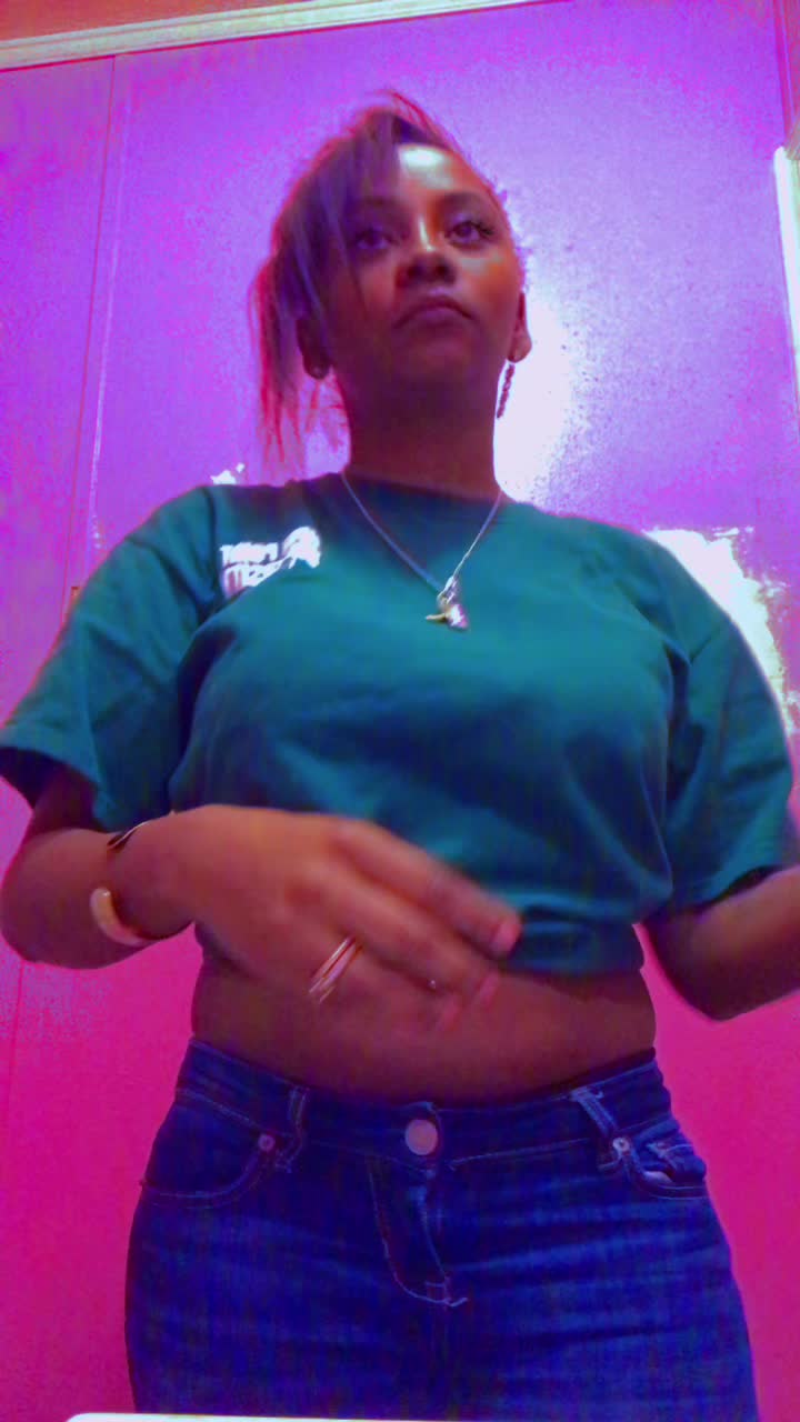 @Babygurl2025