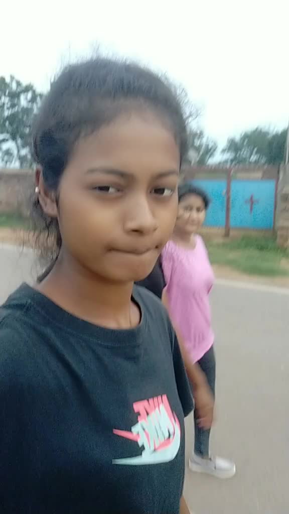 @Deepika (gudiya)😀