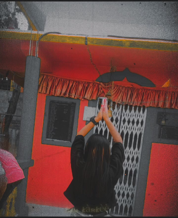 @sad girls 🇳🇵🦋🇶🇦