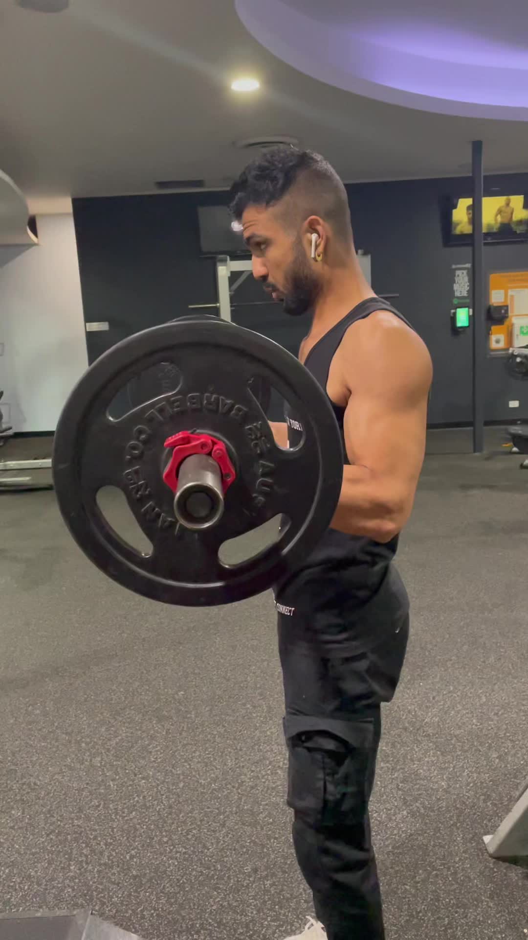 @Ravish🤴🏽