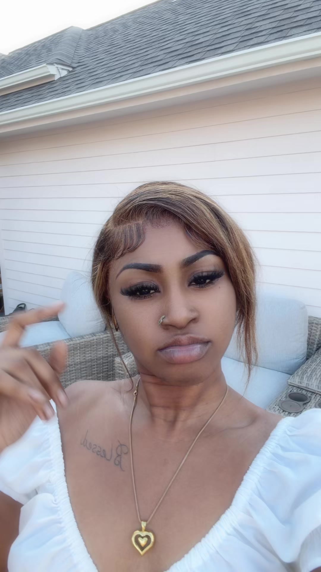 @shaekaoir