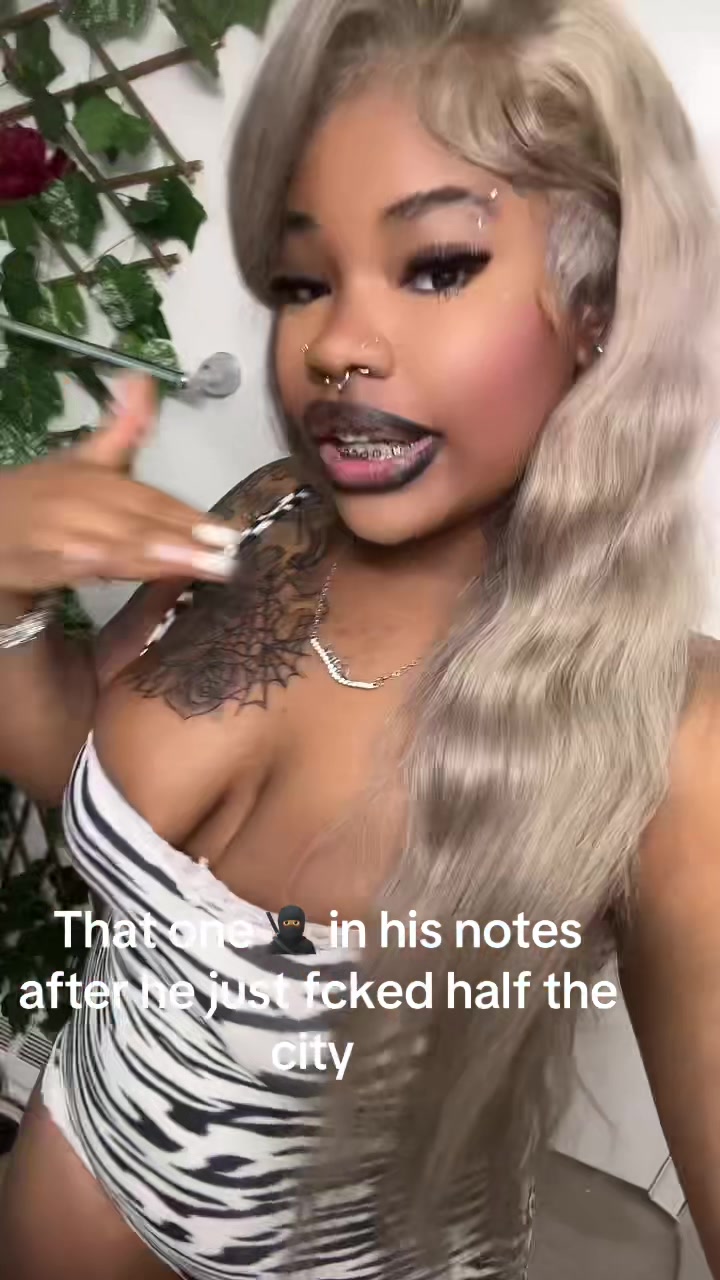 @stlh0ttie_