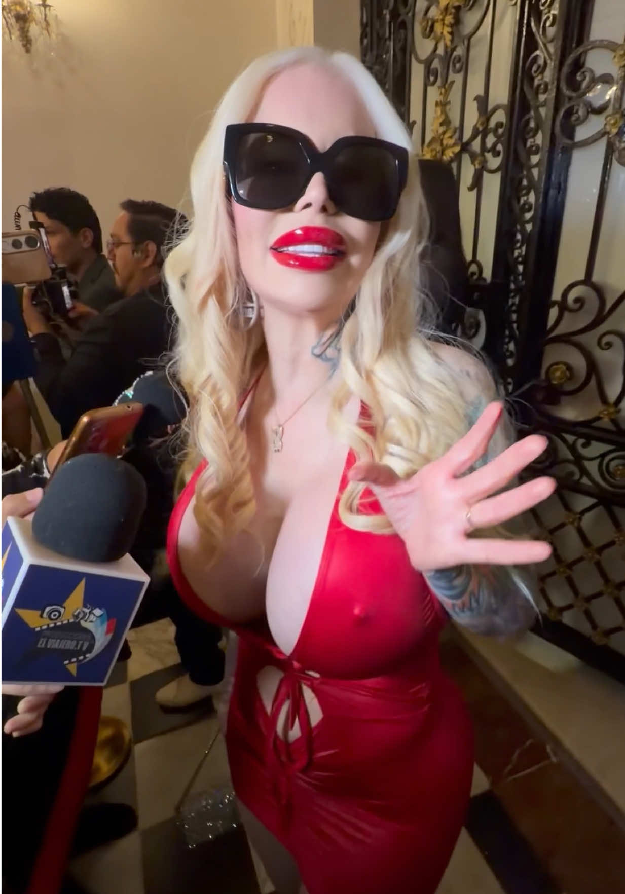 @Sabrina Sabrok