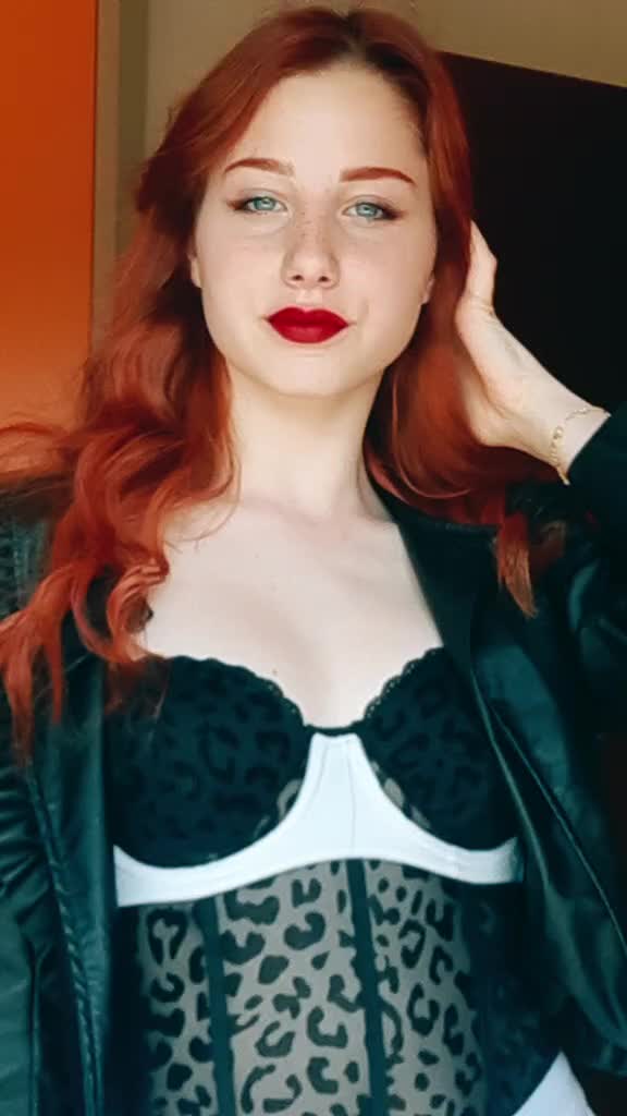 @Erika Foti