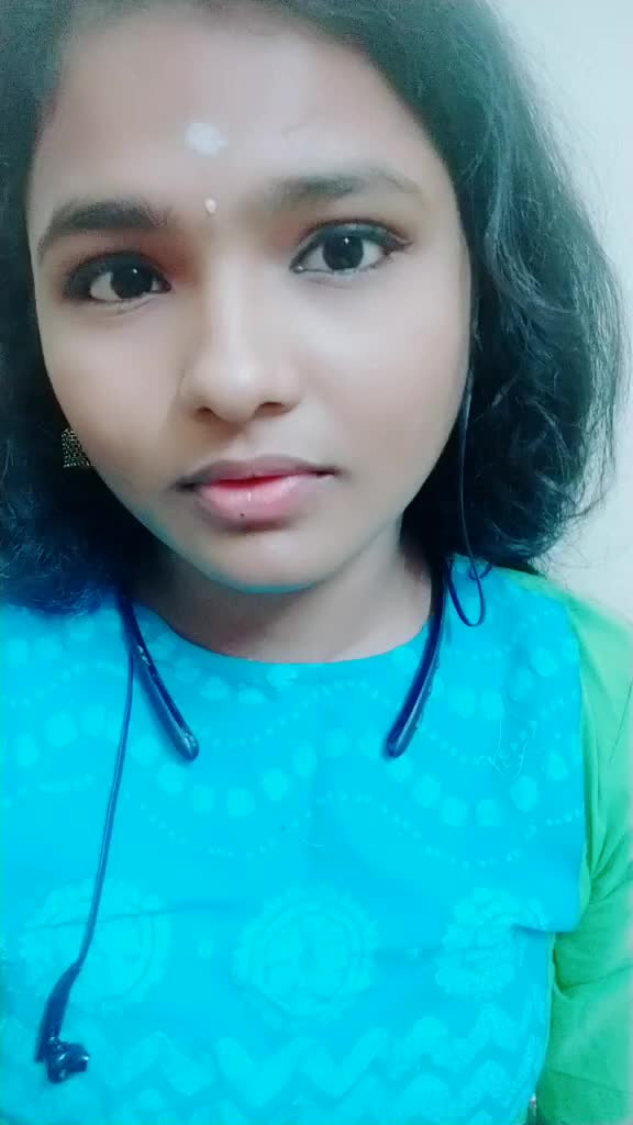 @ailurophile_gal