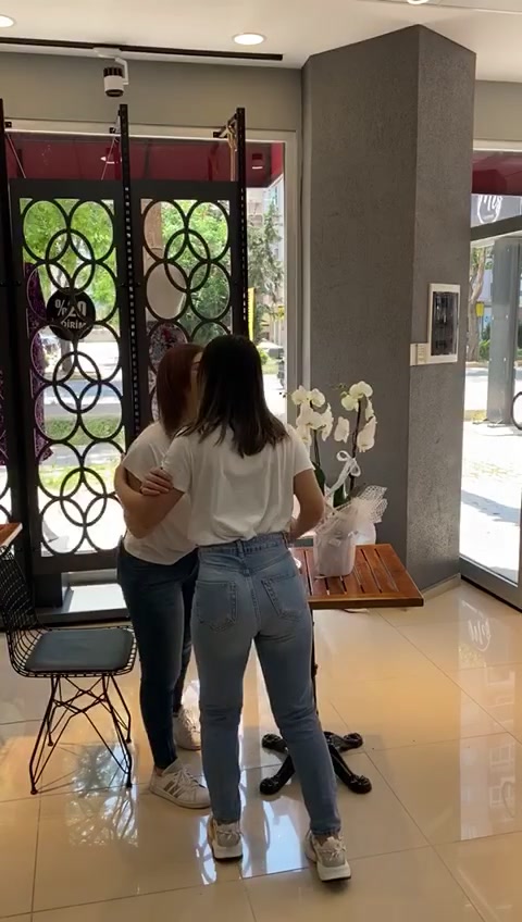 @Neşe
