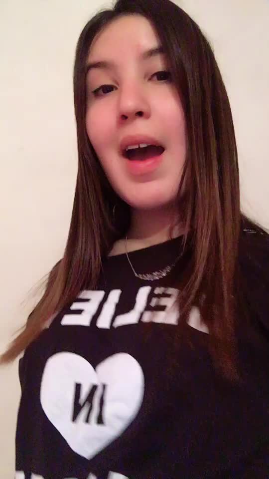 @candiiaguss