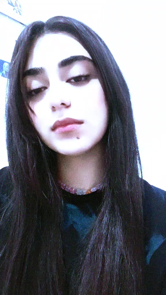 @Parnia🤍⛓️
