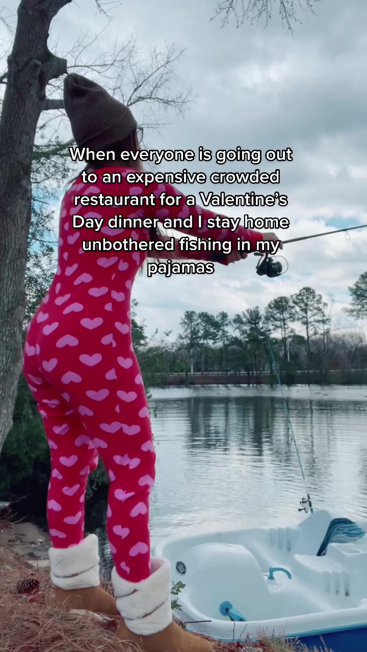 @Big bass girl fishing
