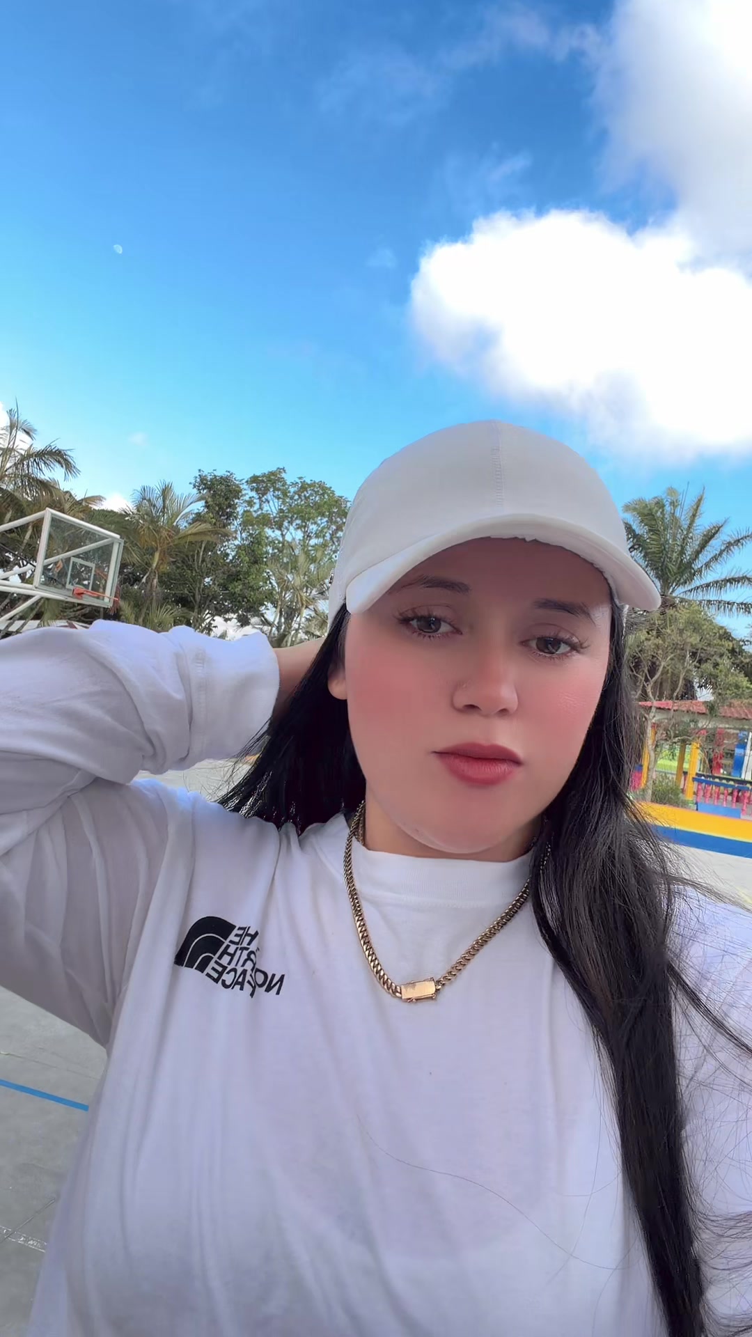 @SelefalconZelaya 👑