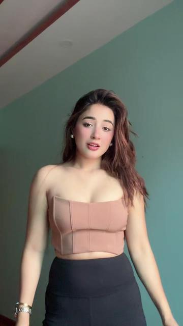 @Sagunakhattri🌸